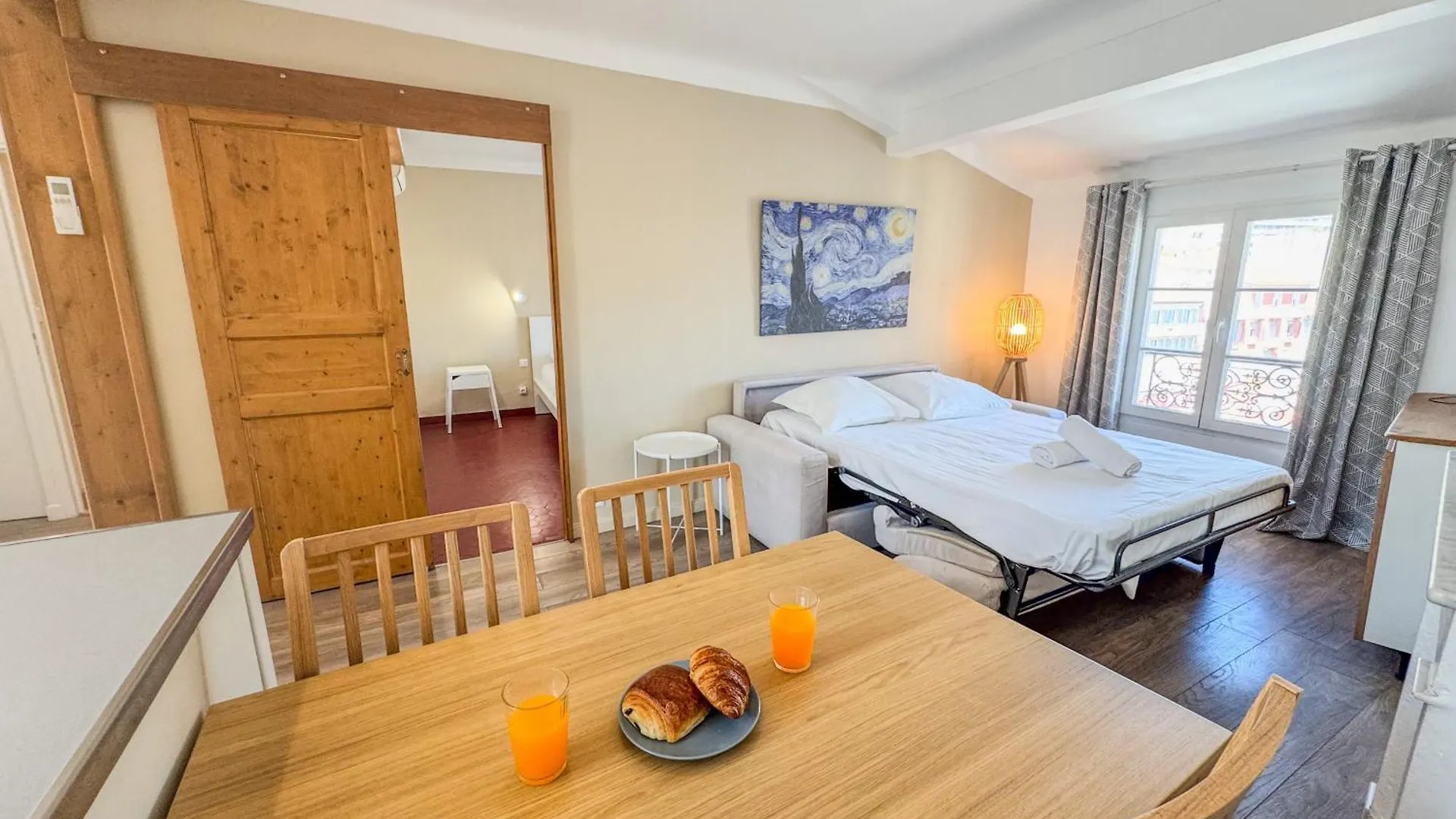 Forville Suquet View Cannes